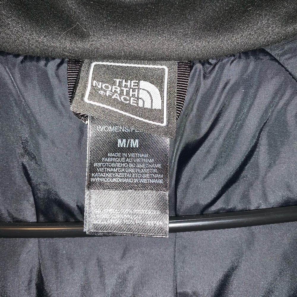 The North Face Hyvent Winter Jacket - Picture 3 of 7
